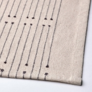Table-runner natural resmi