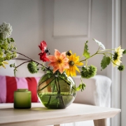 Konstfull Vase resmi